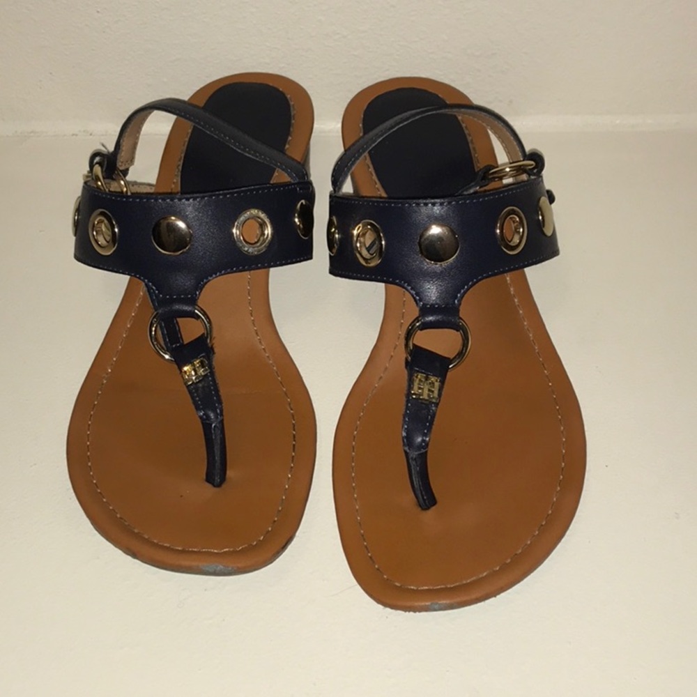 Marine blue beautiful sandals with mid large heels